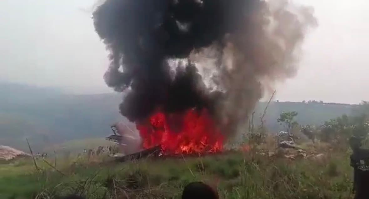 CRASH À KENGE : 13 MORTS DANS L’ACCIDENT D’UN AVION DE TRACEP