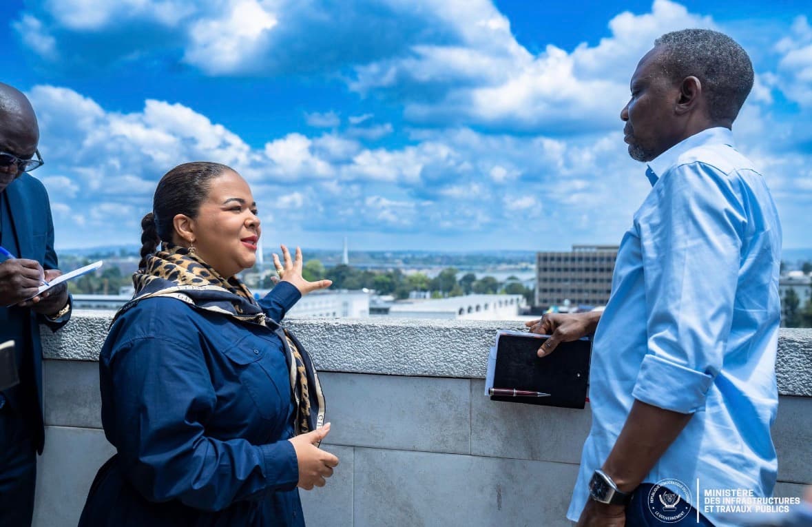 KINSHASA : DES BÂTIMENTS DU MINISTÈRE DES AFFAIRES ÉTRANGÈRES DANS UN ÉTAT PRÉOCCUPANT, LE GOUVERNEMENT ENVISAGE LEUR RÉHABILITATION