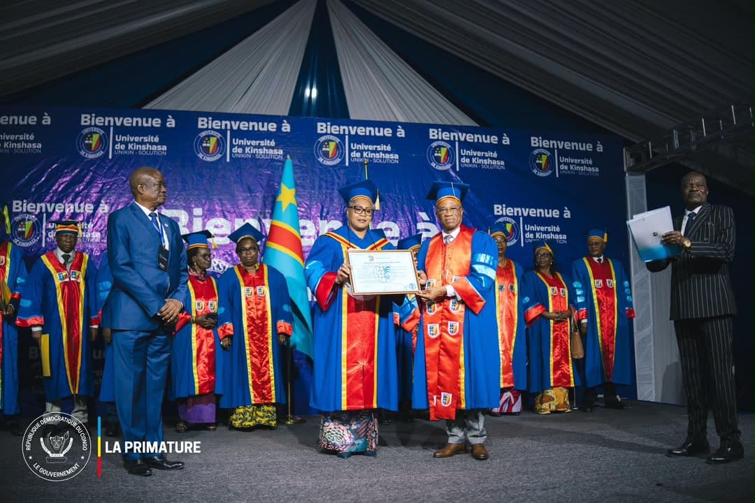 RDC : Judith Suminwa élevée au rang de Docteure Honoris Causa par l’Université de Kinshasa