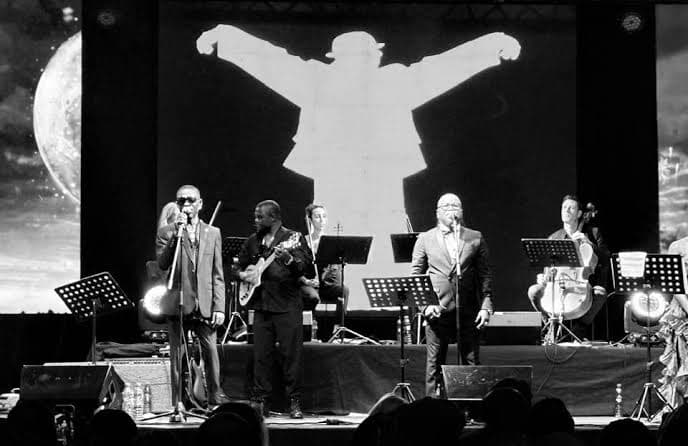 La Dernière Symphonie » : Papa Wemba revit à travers la rencontre entre la rumba et la musique classique